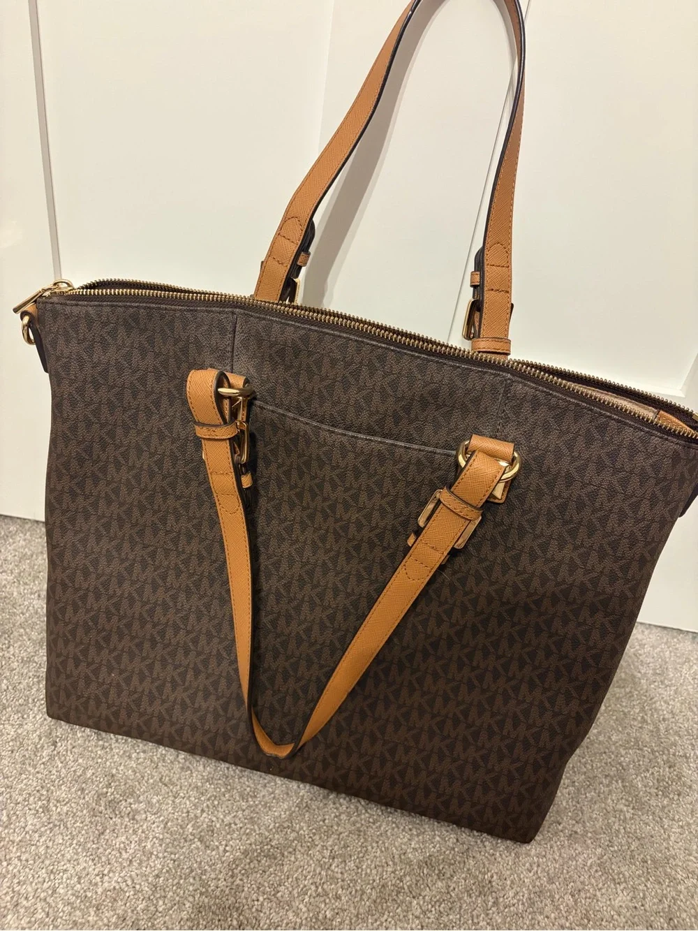 Michael Kors Brown Logo Tote with Tan Leather Handles - Picture 2 of 4